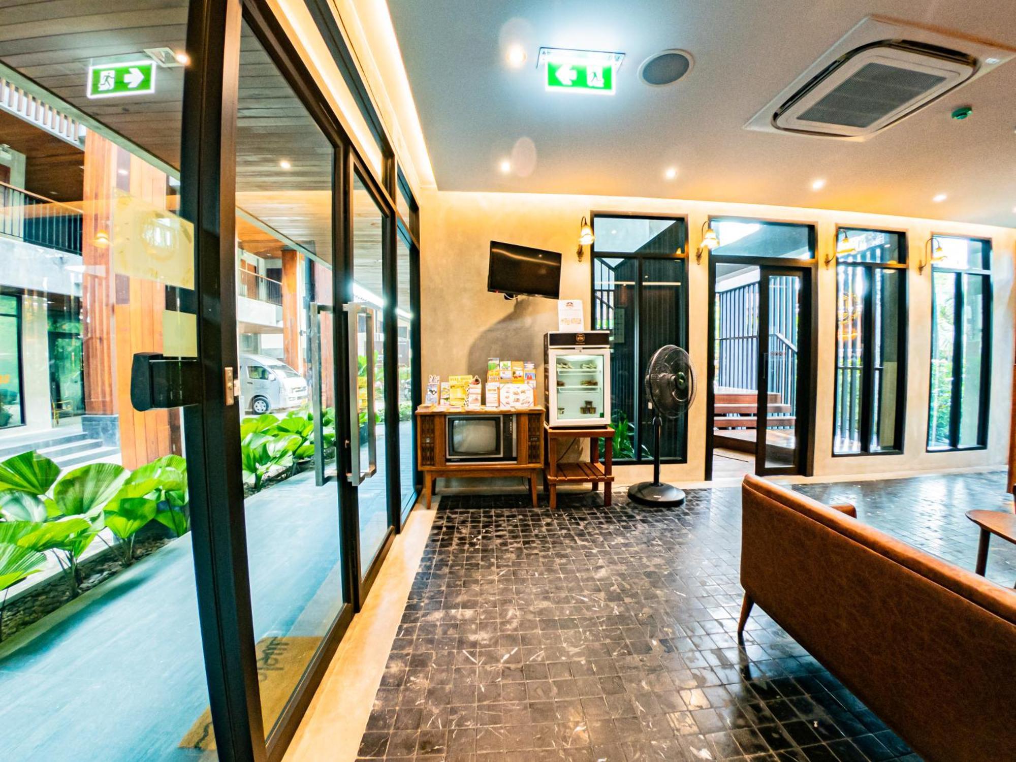 J4 Samui Hotel Chaweng  Exterior foto